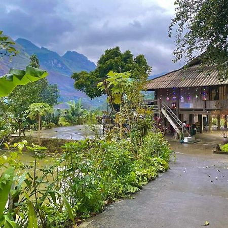 Du Gia Van Chung Homestay Lang Cac Экстерьер фото