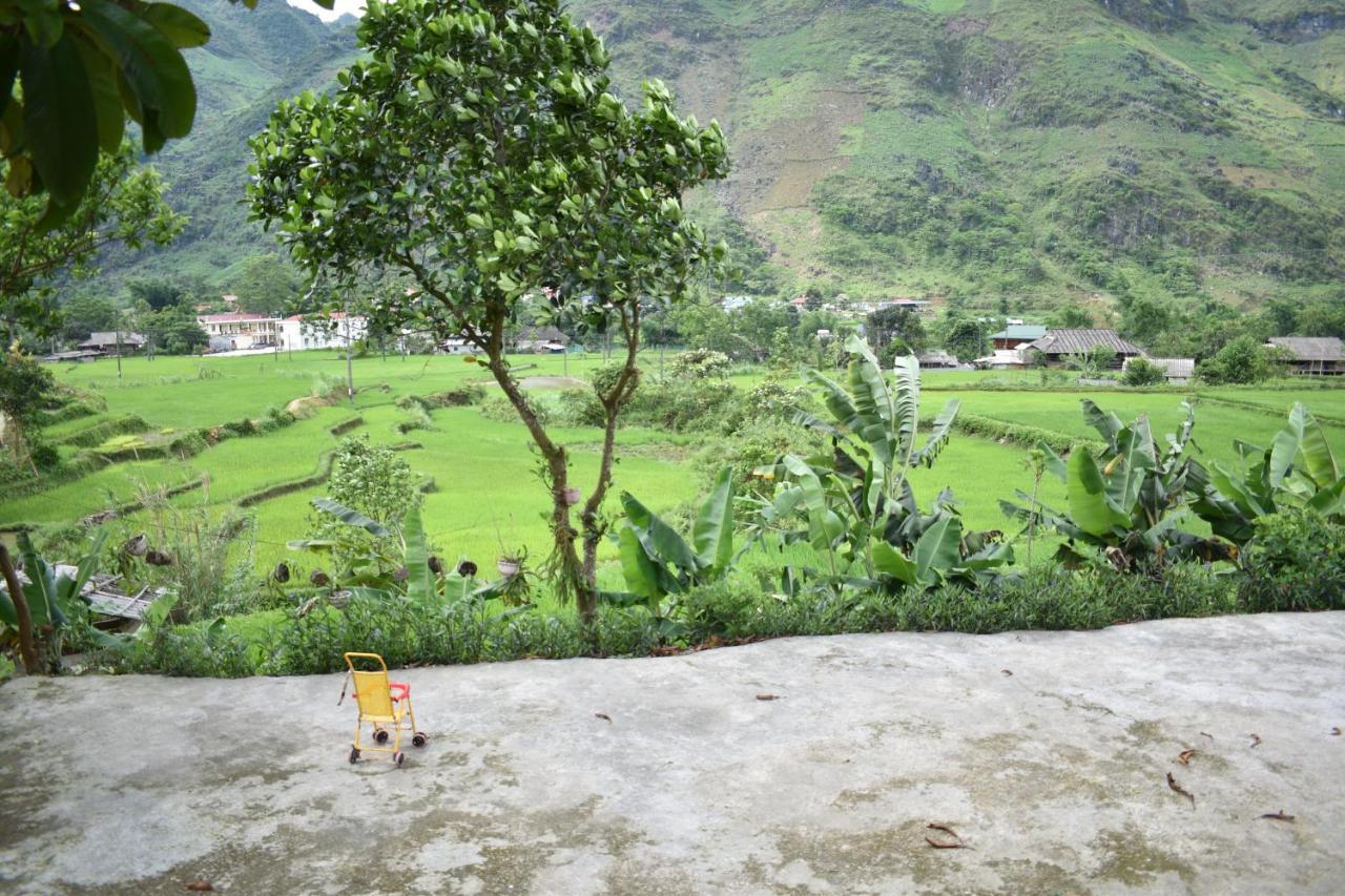Du Gia Van Chung Homestay Lang Cac Экстерьер фото