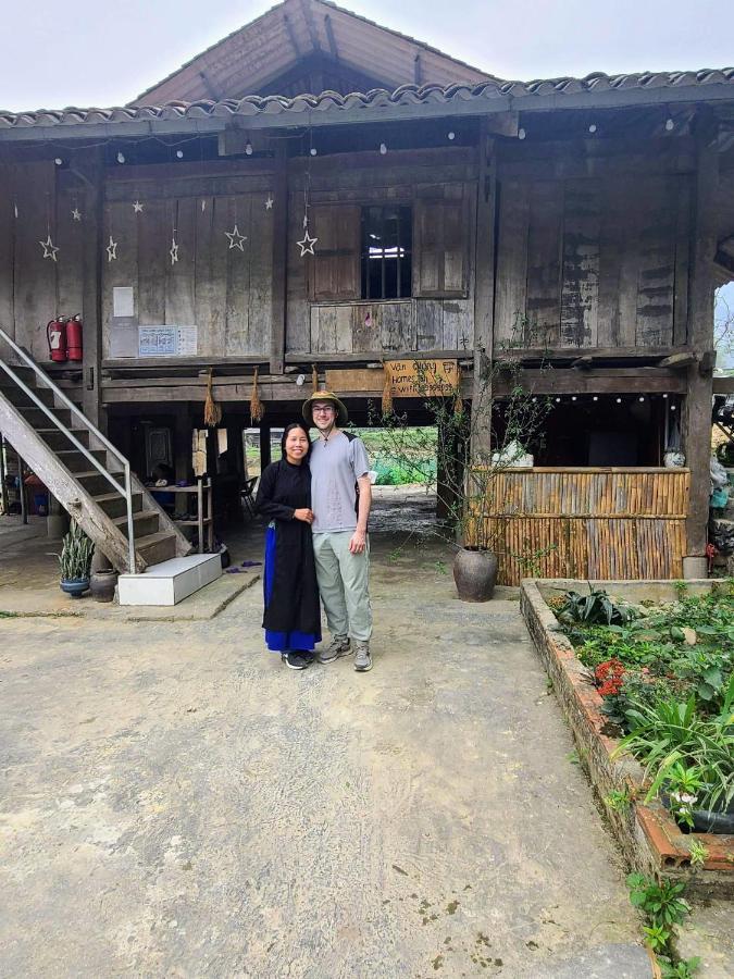 Du Gia Van Chung Homestay Lang Cac Экстерьер фото
