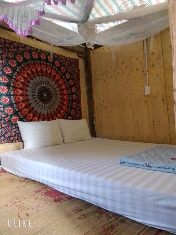 Du Gia Van Chung Homestay Lang Cac Экстерьер фото