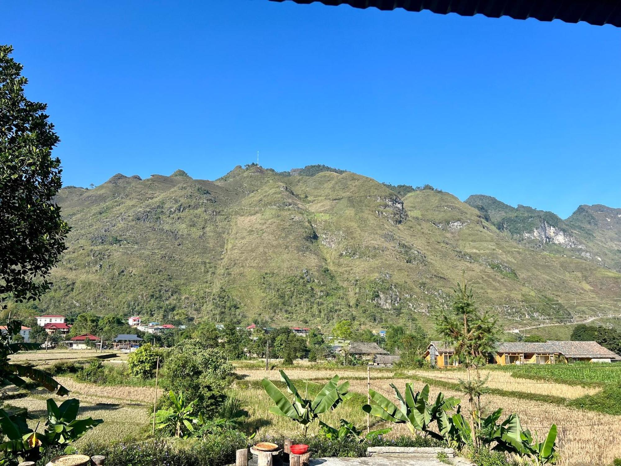 Du Gia Van Chung Homestay Lang Cac Экстерьер фото
